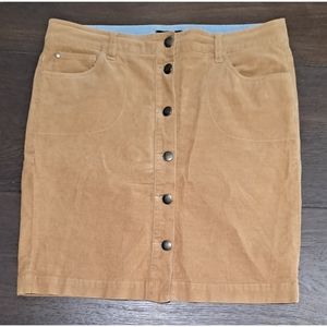 TOMMY HILFIGER tan button down skirt 10